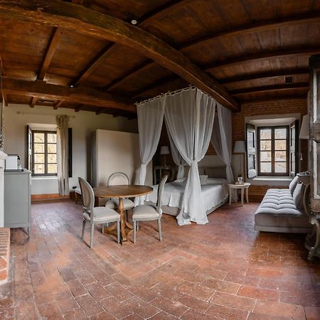 Castello Di Piovera Екстериор снимка