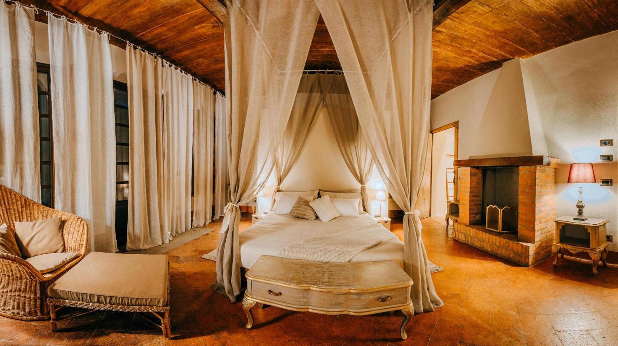 Castello Di Piovera Екстериор снимка