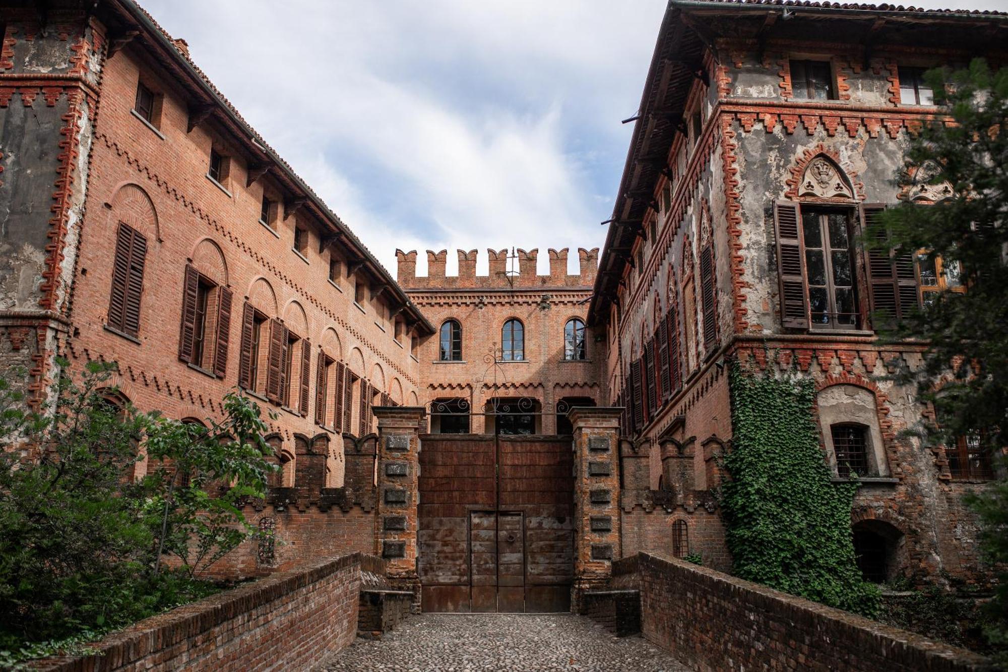 Castello Di Piovera Екстериор снимка